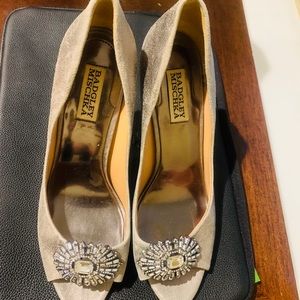 Badgley Mischka. Ladies shoes.
